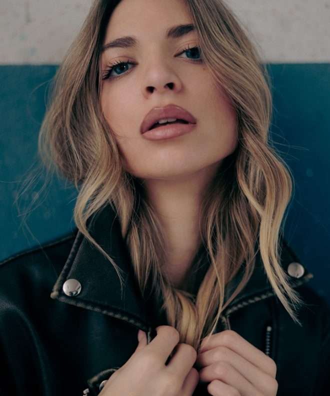 Nicole Gobbo Iso Model Management 22
