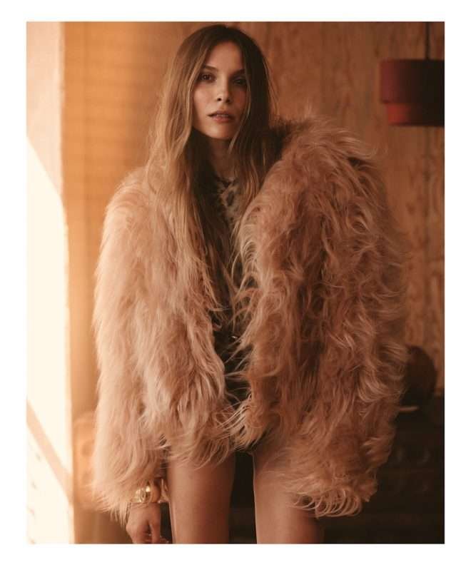 Catalina Corciova Iso Model Management 15