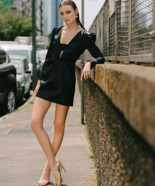 Alessia Acquarone Iso Model Management 15